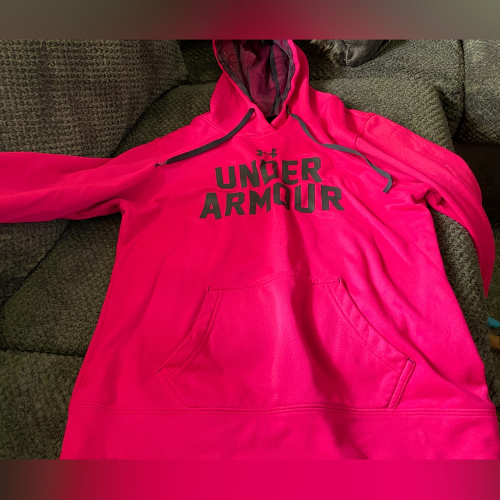 Under Armour hoodie